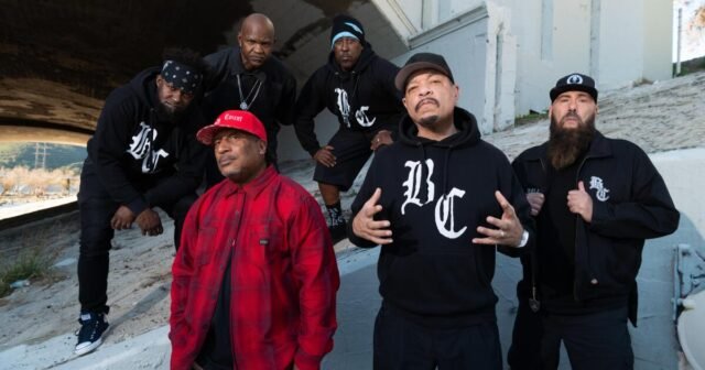 Ice-T demuestra que sigue siendo 'Merciless' en el sangriento hip-hop metal de Body Count
