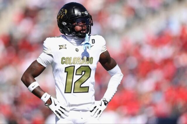 La estrella bidireccional de Colorado, Travis Hunter, planea ingresar al Draft de la NFL del próximo año
