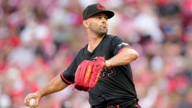 Cincinnati Reds pitcher Nick Martinez throws during a baseball game against the Kansas City Royals in Cincinnati, Friday, Aug. 16, 2024. (Jeff Dean/AP)