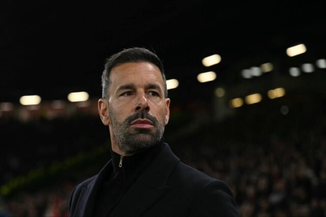 Ruud van Nistelrooy, nuevo entrenador del Leicester City
