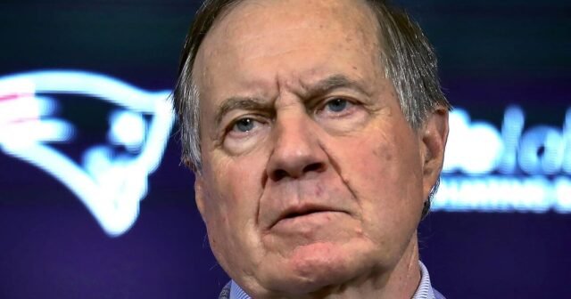 Actualizaciones en vivo de Bill Belichick: UNC, el ex entrenador de los Patriots acuerda tratar - Últimas noticias y reacción
