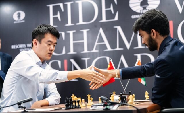 D Gukesh vs Ding Liren, Actualizaciones EN VIVO del Campeonato Mundial de Ajedrez 2024: D Gukesh se toma su tiempo para hacer el movimiento 13 vs Ding Liren
