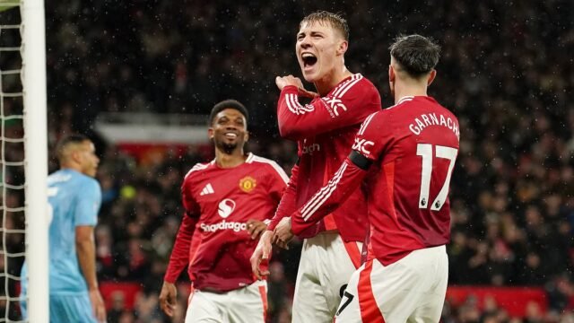 Man United vs Nottingham Forest - Premier League: resultados en vivo, noticias del equipo y actualizaciones mientras los Red Devils responden después de ser sacudidos por un gol tempranero concedido desde OTRA esquina
